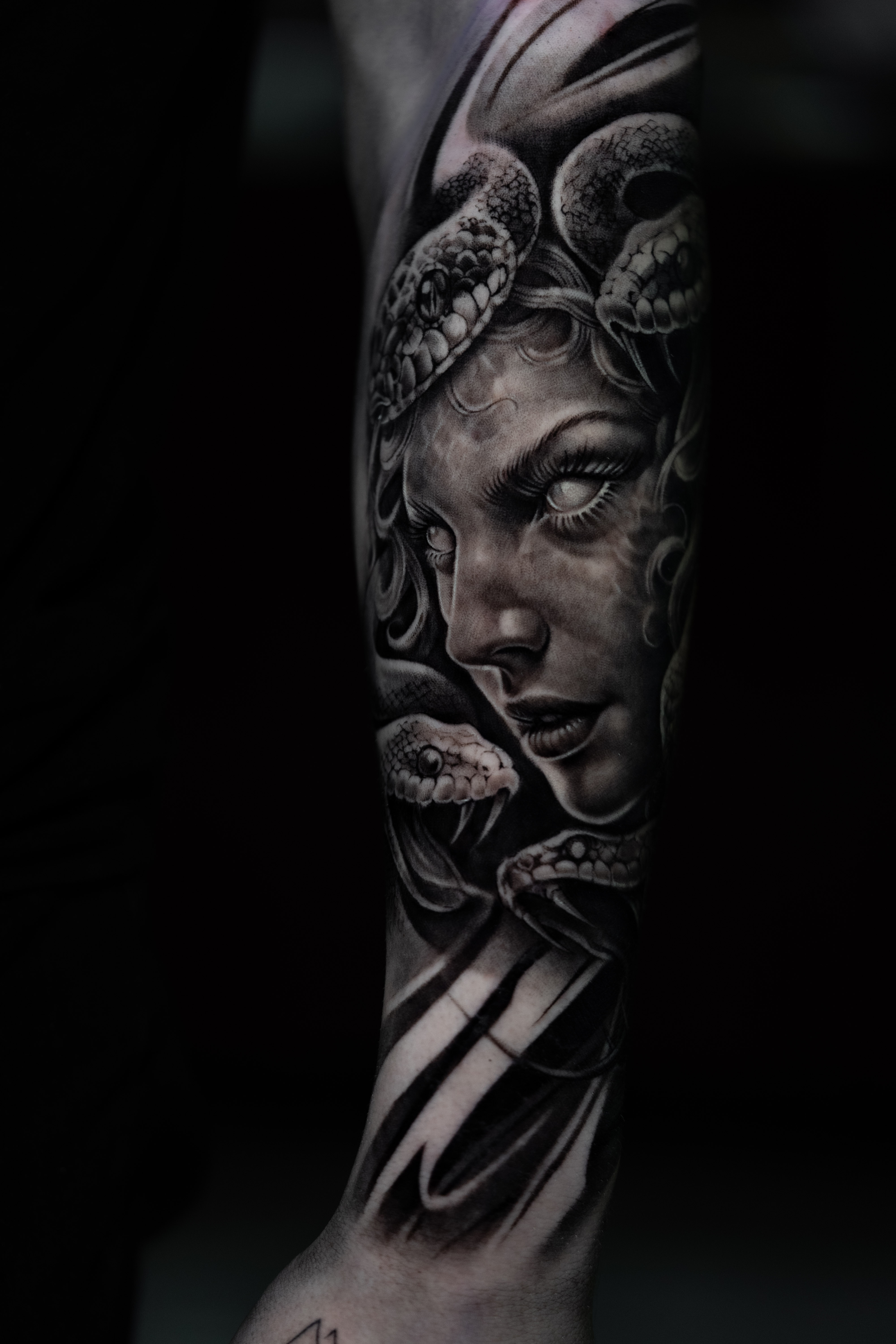 Studio Inkfinity Özgün Yazı ve Sembol Tattoo Uygulamaları